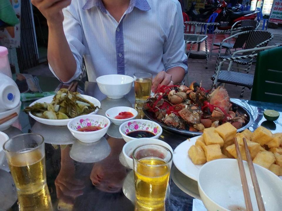 クアンラン Nha Nghi Phuong Thao Bed & Breakfast エクステリア 写真